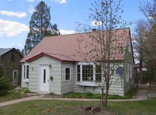 127 E Boundary St, Ely, MN 55731