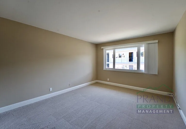 615 B St #3 — Photo 10