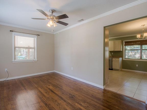 3rd image of 12139 Vada Dr