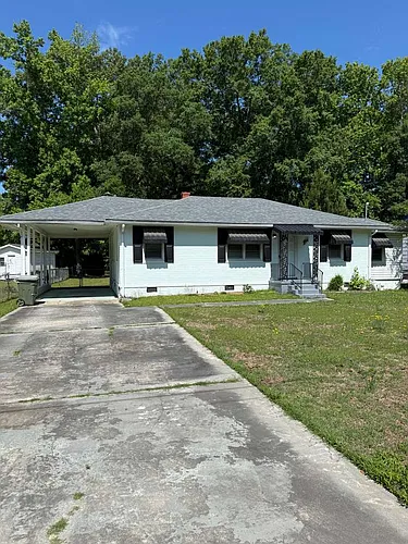 6 Emily Dr Photo 1