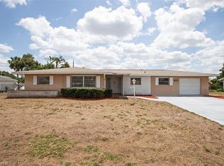 318 Hollywood St, Lehigh Acres, FL 33936
