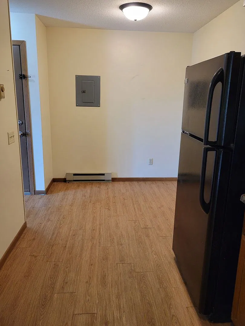 1607 Aspen Drive — Photo 3