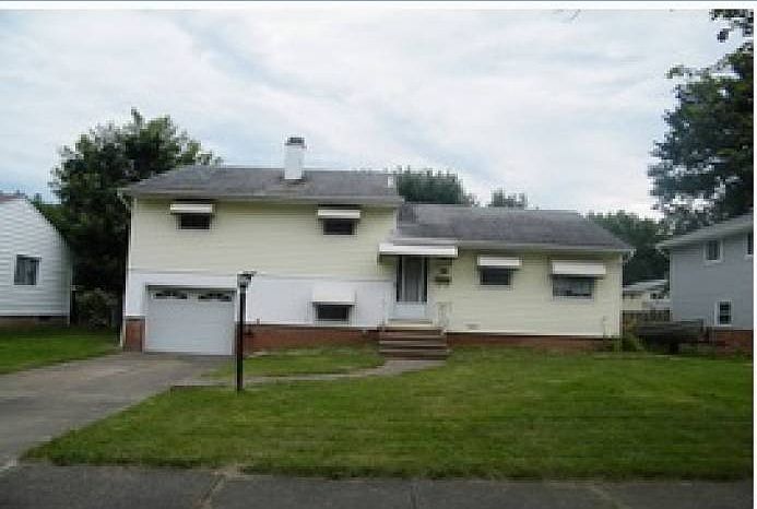 1st image of 5895 Doxmere Dr