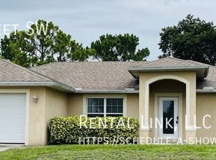 3014 30th St SW, Lehigh Acres, FL 33976