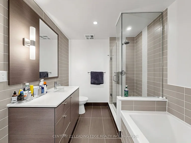 55 Front St E #510 — Photo 15