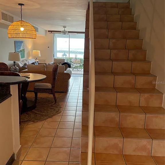 OCEAN VILLAS 6 — Photo 4