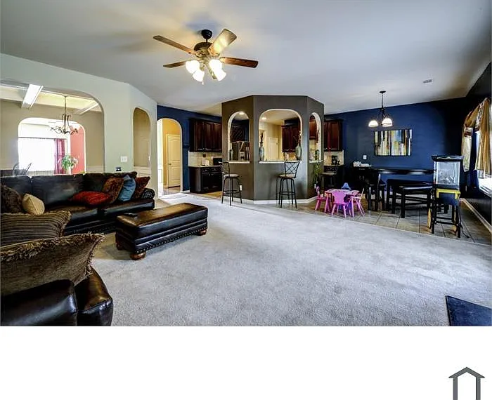 5 bed, $2,700 — Photo 4