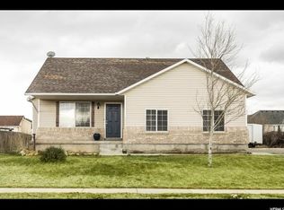 1471 E Owl Ln, Eagle Mountain, UT 84005