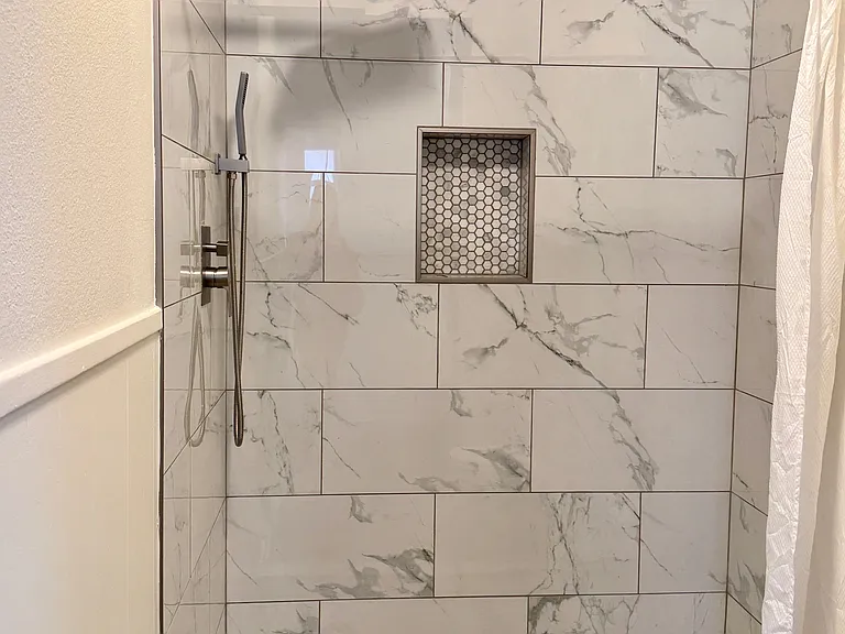 502 Downshire Dr — Photo 14