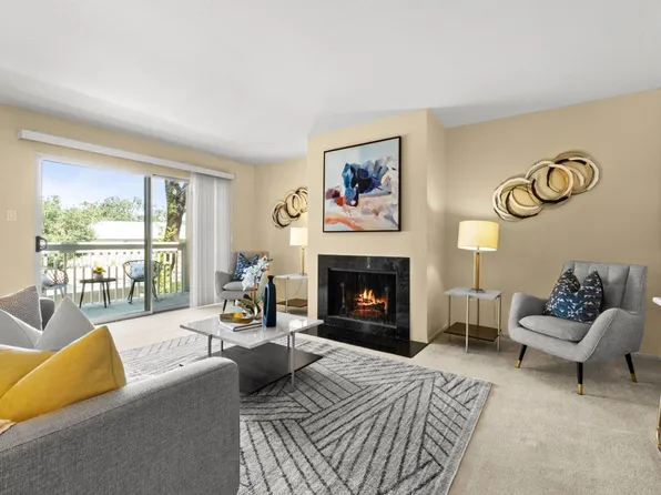 675 Sharon Park Dr APT 245, Menlo Park, CA 94025