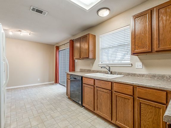 5th image of 7715 Wexford Sq