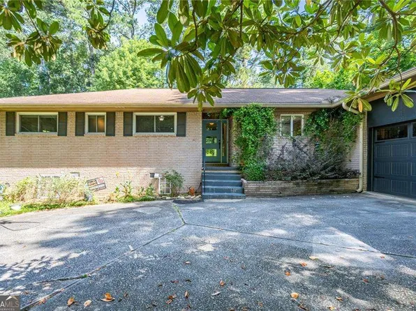 3300 Wiltshire Dr, Avondale Estates, GA 30002