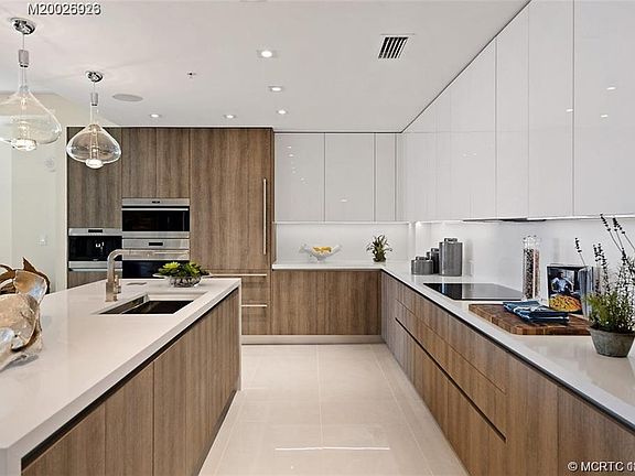 4th image of 3100 N Ocean Dr Penthouse H-5