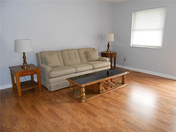 5th image of 10231 E Greenbrook Ct