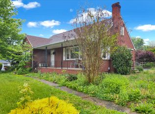 90 Fricks Lock Rd, Pottstown, PA 19465