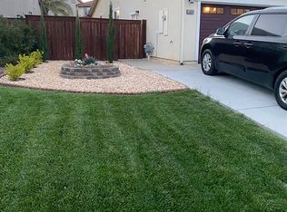 10464 Fossil Way, Elk Grove, CA 95757