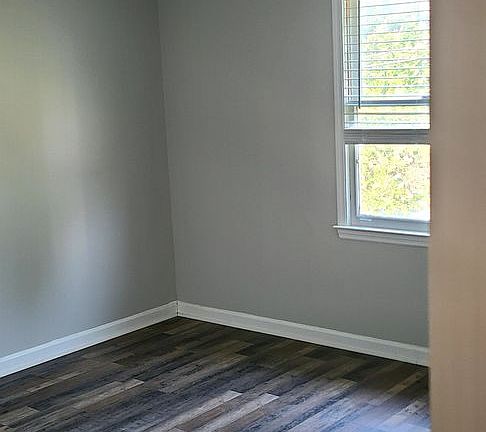 3rd image of 6218 Robinhood Ln NW APT A