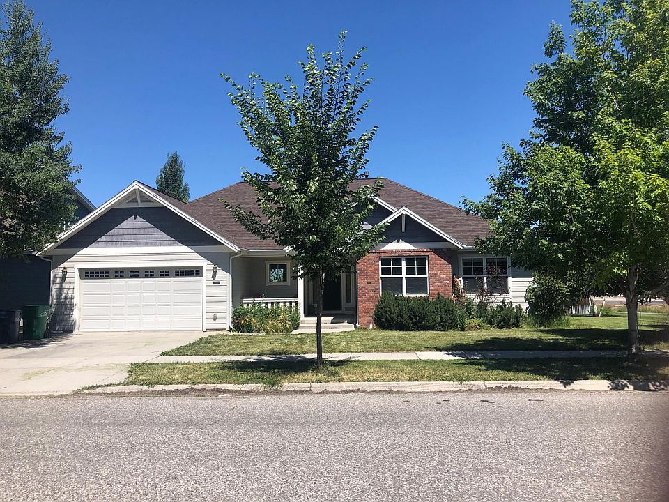 1st image of 721 Brookdale Dr