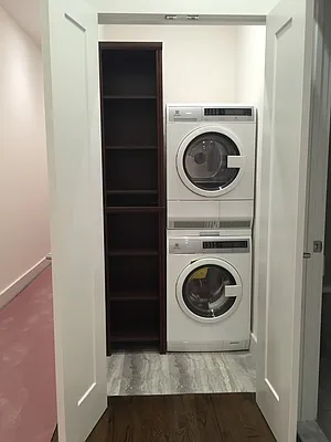 Rented by Uptown Flats LLC | media 41