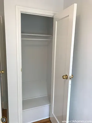 Rented by Realty 2000 Corp | media 13