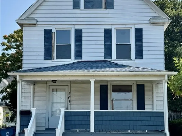 207 Georgia Ave, Lorain, OH 44052