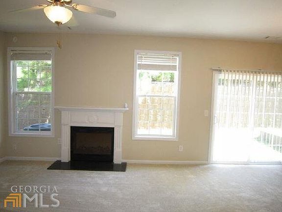 3rd image of 1678 Tailmore Ln