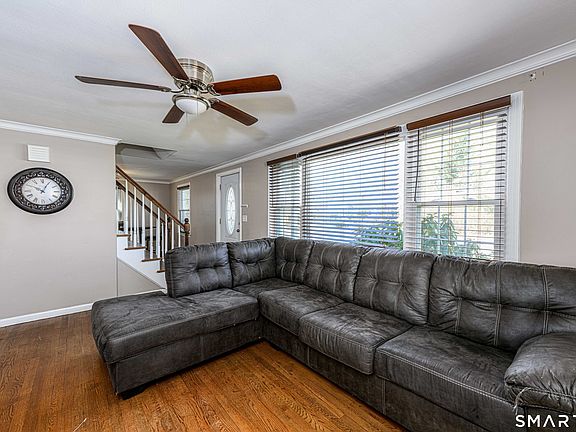 5th image of 709 Pine Rock Avenue