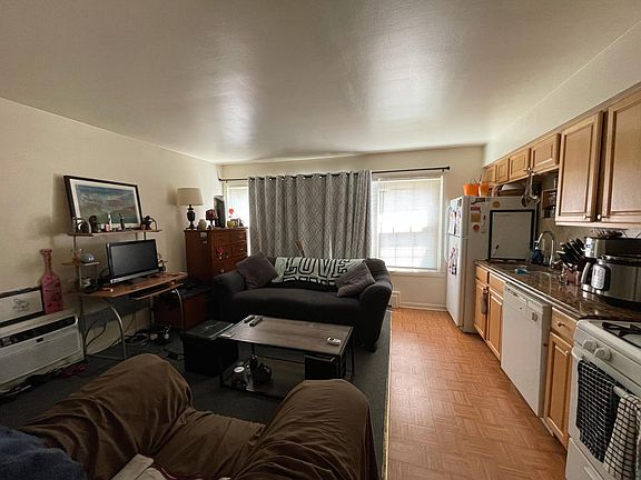 2nd image of 4740 Washington St #1E