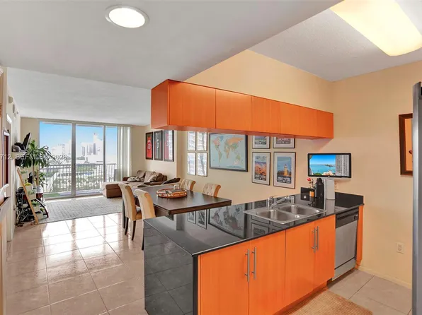 1750 N Bayshore Dr APT 2206, Miami, FL 33131