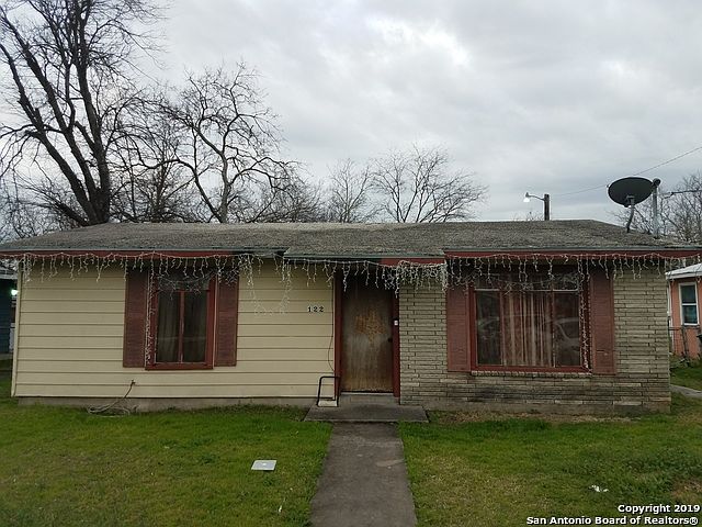 1st image of 122 Arnaz Dr