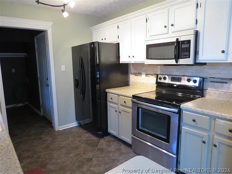 5660 Bauer St — Photo 4
