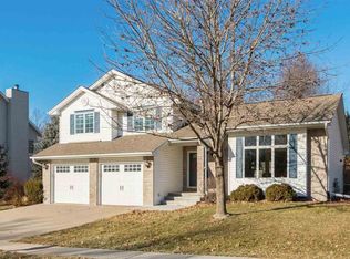 1936 Flanigan Ct, Iowa City, IA 52246