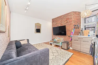 Rented by Living New York