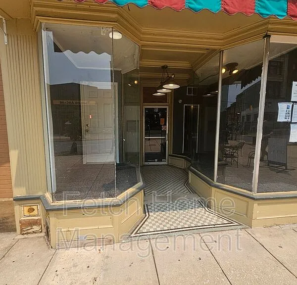 49-51 W Market St — Photo 2
