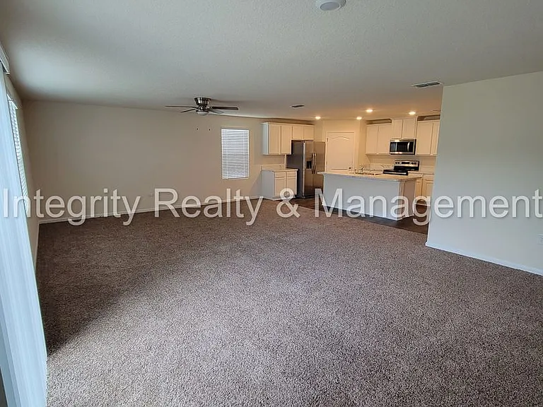 6137 Black Stallion Dr — Photo 33