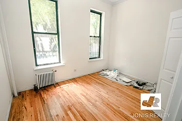 Rented by Jonis Realty