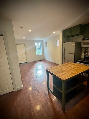 Building Photo - 3167 California Ave #1