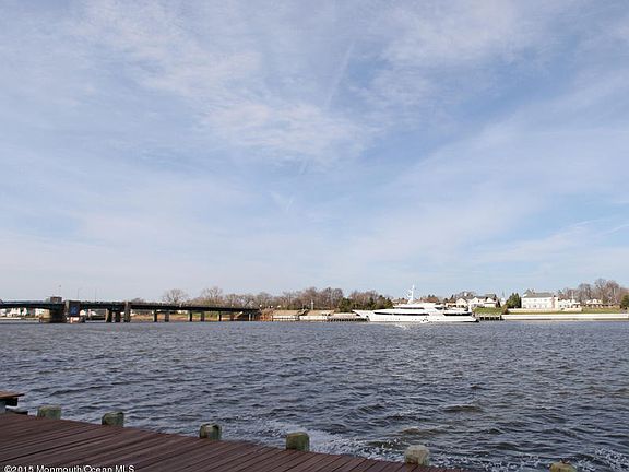 3rd image of 916 Ocean Ave