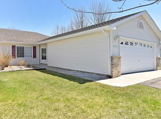 257 Cedar Cove Ln, Owatonna, MN 55060