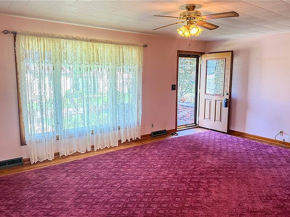 4th image of 3011 Perrysville Rd