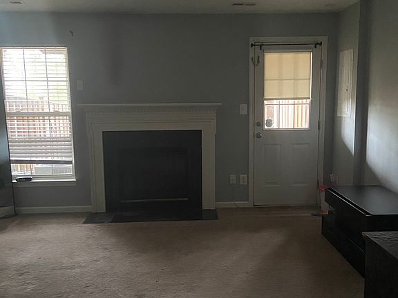 3rd image of 1986 Teasel Ct #Basement