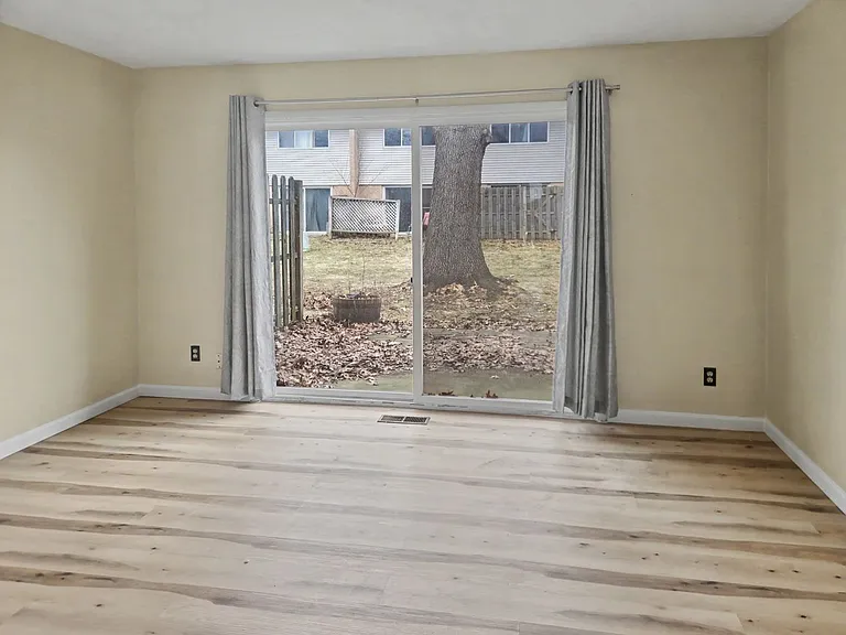 3510 Kenbrooke Ct — Photo 6