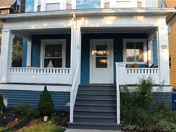 3rd image of 455 Richmond Ave