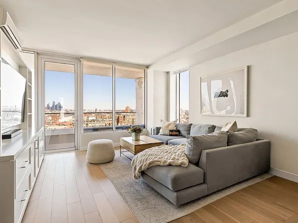 190 S 1st St APT 11A, Brooklyn, NY 11211