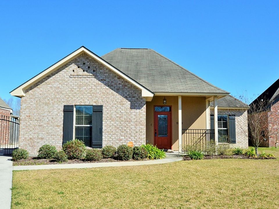 1st image of 15180 Creekview Dr