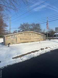 8213 Sequoia Ln, White Lake, MI, 48386