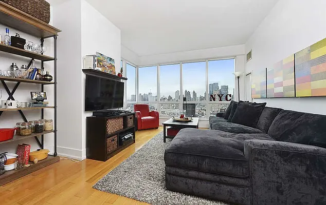 Rented by Spire Group | media 16