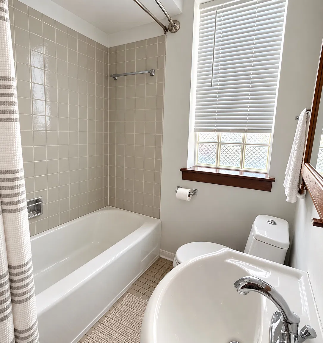 2 bed, 675 sqft, $1,950 — Photo 3