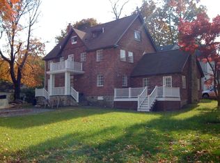 48 Dry Hill Rd, Norwalk, CT 06851