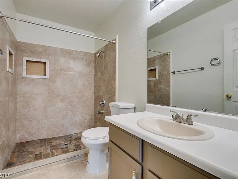 5054 S Rainbow Blvd #202 — Photo 34